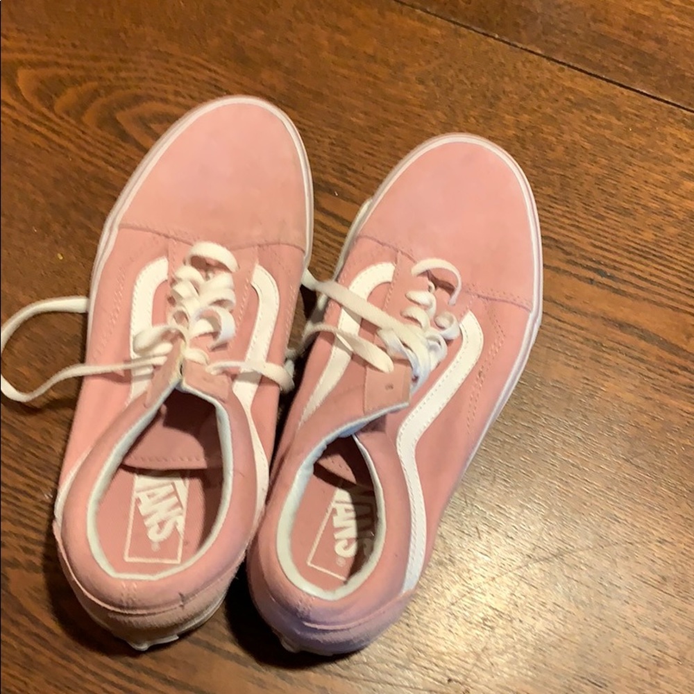 Pink old skool vans